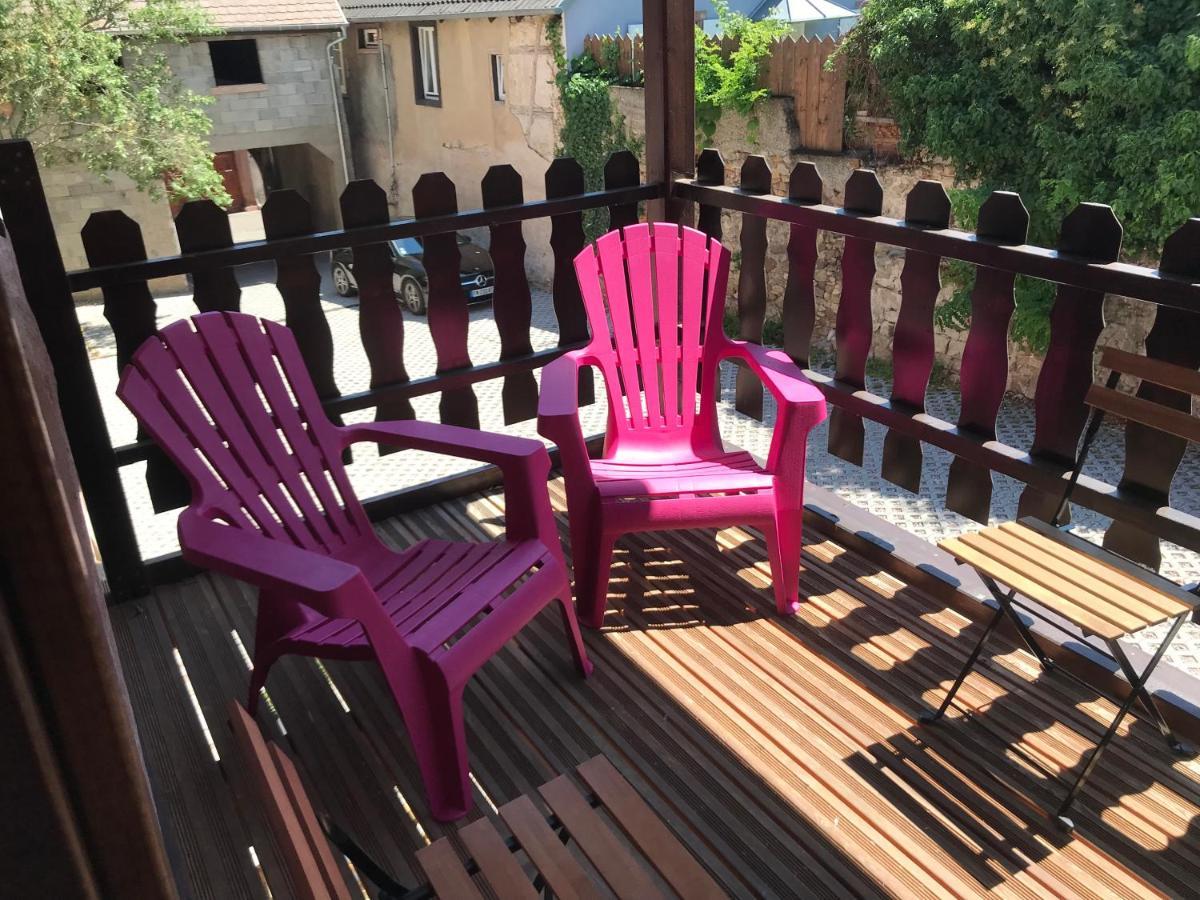 Doux Refuge Avec Terrasse Parking Gratuit Apartment Beblenheim Bagian luar foto